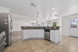 7203 Greenwood Point Dr, Cypress, TX 77433 - Photo 19