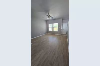 531 Gordy Road, Bacliff, TX 77518 - Photo 5