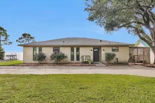 690 Highcrest Dr, Point Blank, TX 77364 - Photo 5