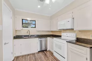 690 Highcrest Dr, Point Blank, TX 77364 - Photo 27
