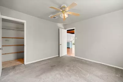 2292 Rolling Hills Road, Conroe, TX 77303 - Photo 15