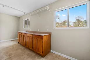 2292 Rolling Hills Rd, Conroe, TX 77303 - Photo 25