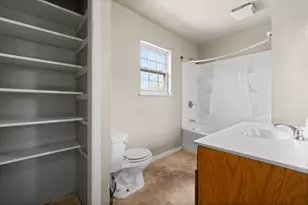 2292 Rolling Hills Rd, Conroe, TX 77303 - Photo 33