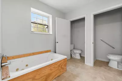 2292 Rolling Hills Road, Conroe, TX 77303 - Photo 19