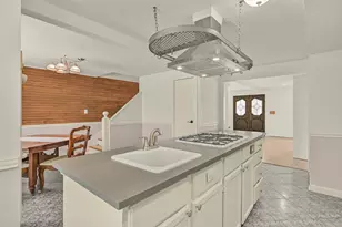 611 Church St, Galveston, TX 77550 - Photo 15