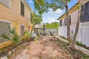 611 Church St, Galveston, TX 77550 - Photo 31