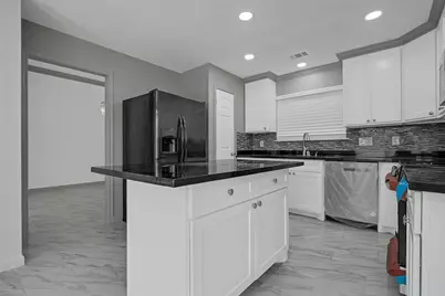 3515 Walden Drive, Pearland, TX 77584 - Photo 9