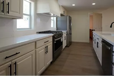 5688 Falke-Heinrich Rd, Schulenburg, TX 78956 - Photo 17