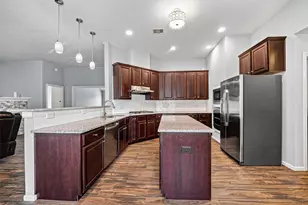 2502 Grey Kirby Dr, League City, TX 77573 - Photo 13