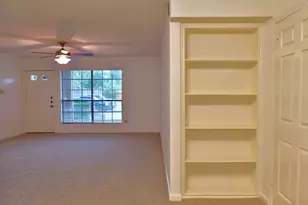 1311 Antoine Dr, Houston, TX 77055 - Photo 9