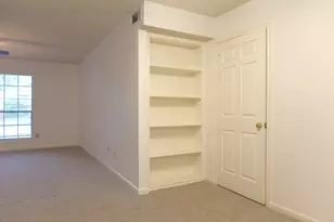 1311 Antoine Dr, Houston, TX 77055 - Photo 7