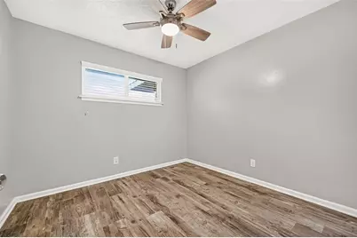 5601 Delfren Lane, Katy, TX 77493 - Photo 17