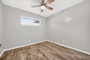 5601 Delfren Ln, Katy, TX 77493 - Photo 17