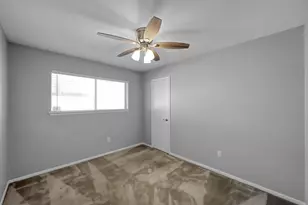 6614 Vialinda Dr, Houston, TX 77083 - Photo 21