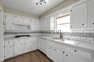 6614 Vialinda Dr, Houston, TX 77083 - Photo 9