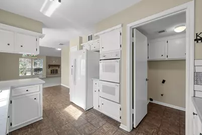 6614 Vialinda Drive, Houston, TX 77083 - Photo 13