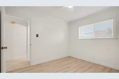 1825 Dolphin Drive, Seabrook, TX 77586 - Photo 19
