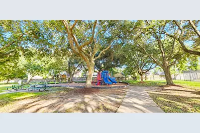 11655 Gullwood Drive, Houston, TX 77089 - Photo 19
