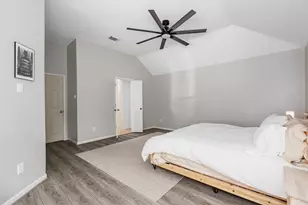 9919 Memorial Crossing Dr, Tomball, TX 77375 - Photo 17