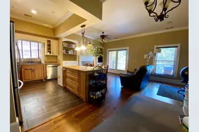 210 W Washington Street #210, Madison, GA 30650 - Photo 3