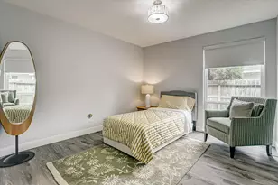 1101 Guinea Dr, Houston, TX 77055 - Photo 17