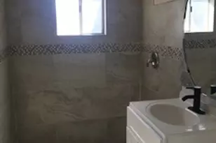 7654 Greendowns, Houston, TX 77087 - Photo 9