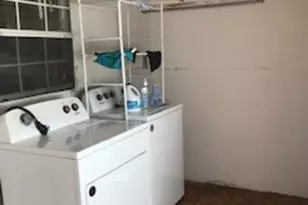 7654 Greendowns, Houston, TX 77087 - Photo 11