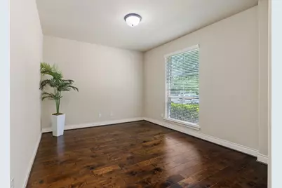 138 Meadow Run Drive, Conroe, TX 77384 - Photo 5