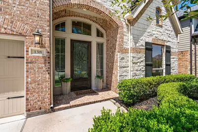 138 Meadow Run Drive, Conroe, TX 77384 - Photo 3