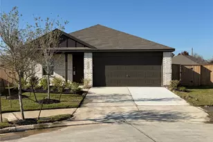 5203 Lake Trout Ln, Baytown, TX 77521 - Photo 1