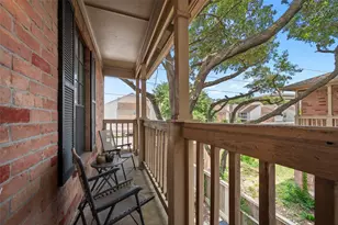 2255 Braeswood Park Dr, Houston, TX 77030 - Photo 27