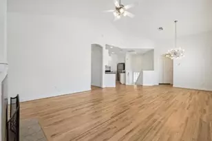 650 Westcross St, Houston, TX 77018 - Photo 9