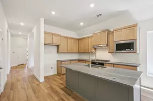 16542 Cub Crk Ct, Conroe, TX 77302 - Photo 11