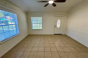 314 Greenleaf St, Huntsville, TX 77340 - Photo 7