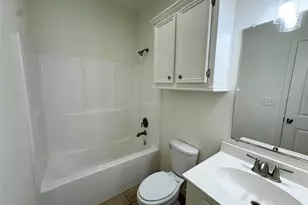 314 Greenleaf St, Huntsville, TX 77340 - Photo 17