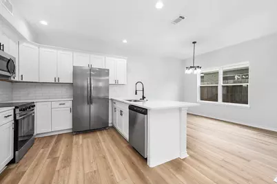 787 Fortune Street #B, Houston, TX 77088 - Photo 5