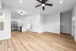 787 Fortune St, Houston, TX 77088 - Photo 15