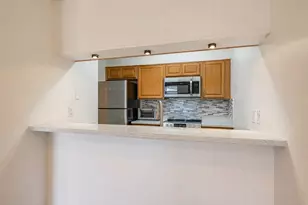 7069 N Holiday Dr, Galveston, TX 77550 - Photo 7