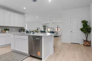 6711 Prairie Sky Dr, Rosenberg, TX 77471 - Photo 11