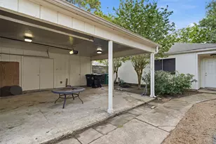 16131 Highlander Dr, Houston, TX 77082 - Photo 5