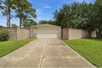 16131 Highlander Drive, Houston, TX 77082 - Photo 3