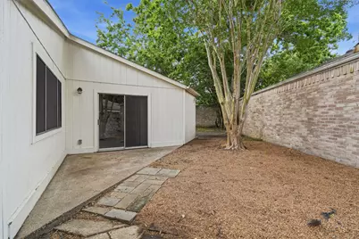 16131 Highlander Drive, Houston, TX 77082 - Photo 21