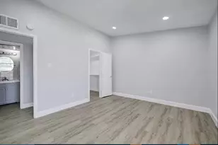 9550 Deering Dr, Houston, TX 77036 - Photo 9