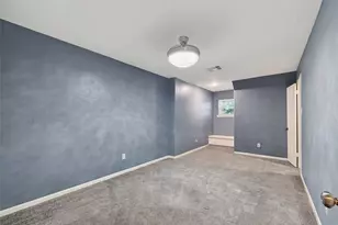 4901 Burning Tree Dr, Baytown, TX 77521 - Photo 35