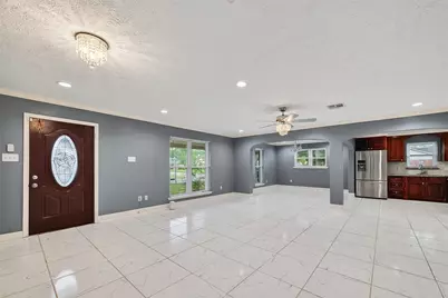 4901 Burning Tree Drive, Baytown, TX 77521 - Photo 5