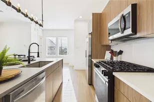 2426 Freeman St, Houston, TX 77009 - Photo 21