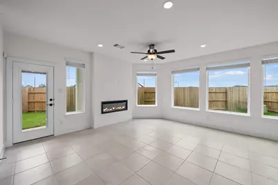 7615 Swooping Swallow Lane, Katy, TX 77493 - Photo 5