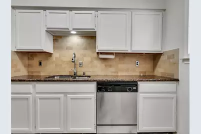 4001 Tanglewilde Street #605, Houston, TX 77063 - Photo 13