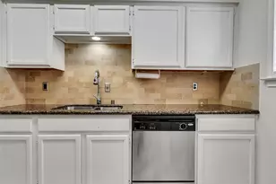 4001 Tanglewilde St, Houston, TX 77063 - Photo 13