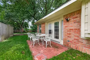 3311 Larkwood Ln, Sugar Land, TX 77479 - Photo 31